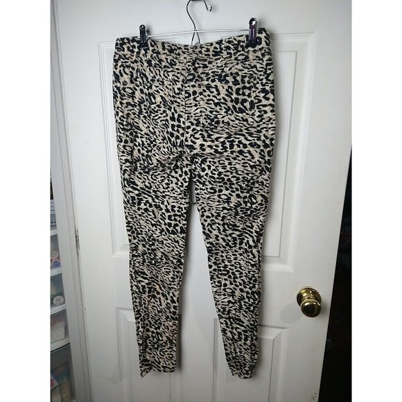 Lei Leopard Print Pullon Elastic Waist Drawstring Close Jeggings. Size M - Picture 13 of 13